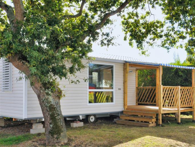 Cottage Pacifique 4/5 personnes - 27m²  Camping La Roseraie La Baule confort famille terrasse couverte espace découverte repos 2 chambres presqu'ile Loire  Atlantique 