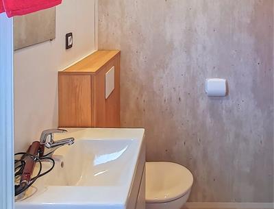 Salle de bain avec WC - Cottage Duo - Camping La Roseraie **** La Baule confort couple repos découverte escapade romantique presqu'ile Loire Atlantique