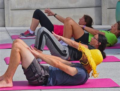 yoga animations animateur sport physique groupe initiation découverte Loire Atlantique Camping La Roseraie La Baule 44 presqu'ile activité