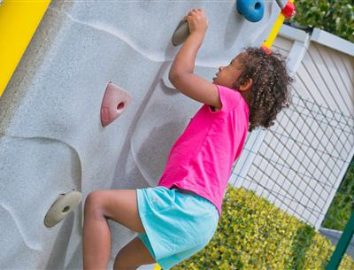 escalade pour les petits Camping La Roseraie La Baule baie La Baule plage espace conviviale  