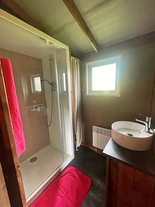 Cabane Lodge 7 cabane douche