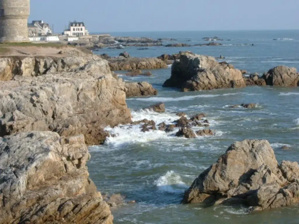 rocher mer